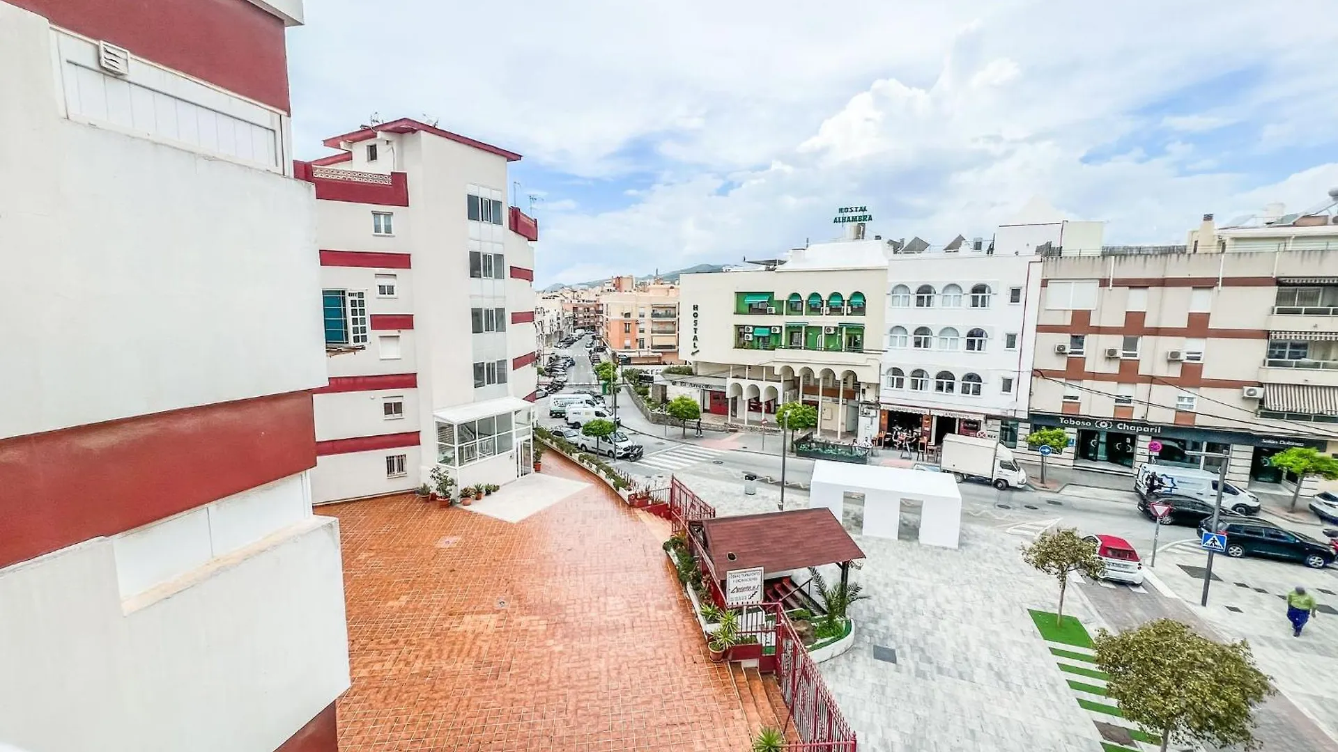 Charming Summer Rental In The Heart Of 内尔哈 0*,  西班牙